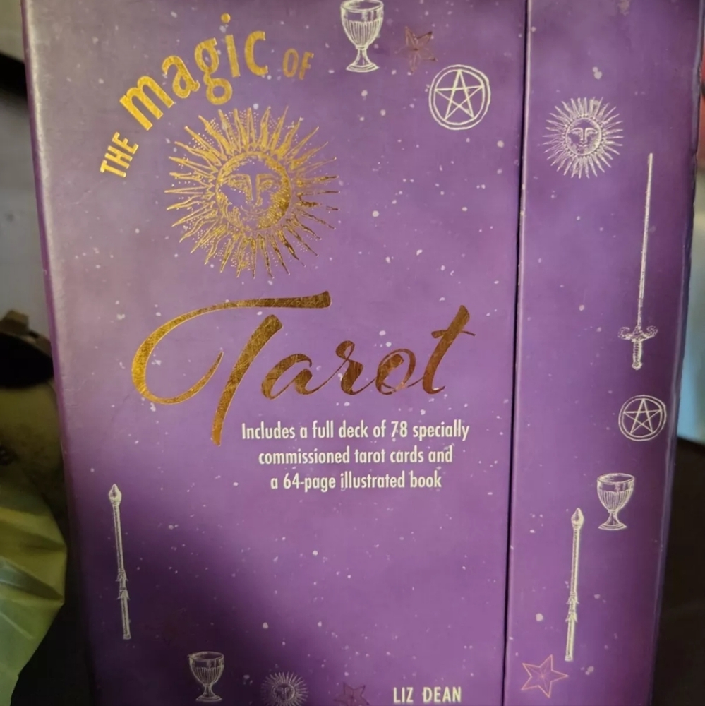 The Magic of Tarot boxed set